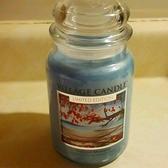 VILLAGE CANDLE (26oz)